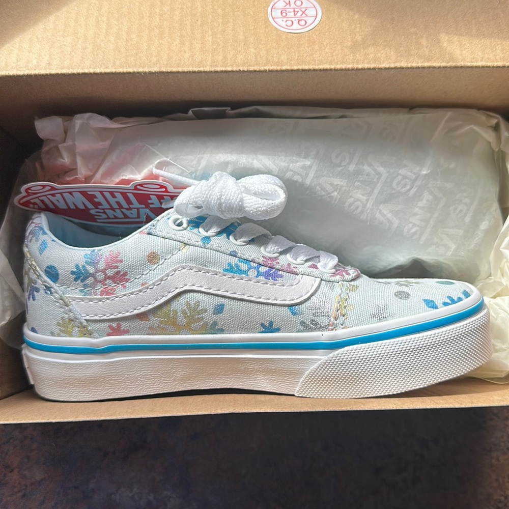BNIB Toddler Girls Vans